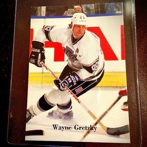 Wayne Gretzky Limited Edition 5/10 Card